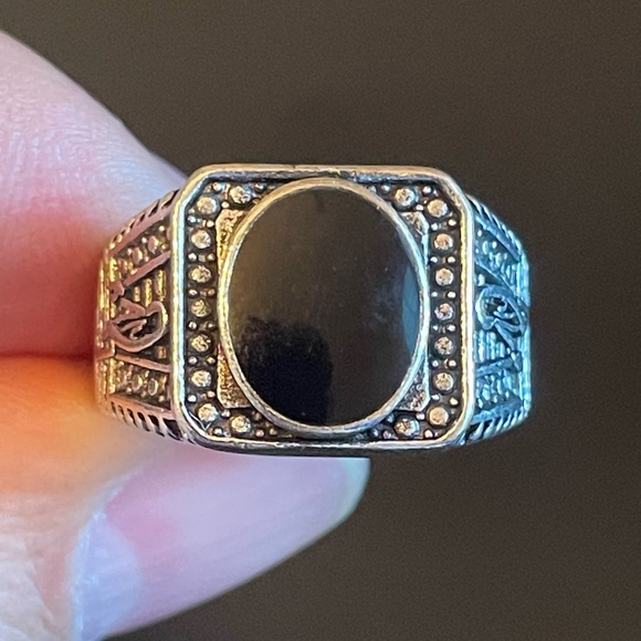 Black obsidian inlaid S925 silver ring size 8.5 - Picture 5 of 8